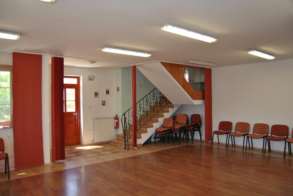 Villa Tourist Farm Dujceva Domacija à Vremski Britof Extérieur photo